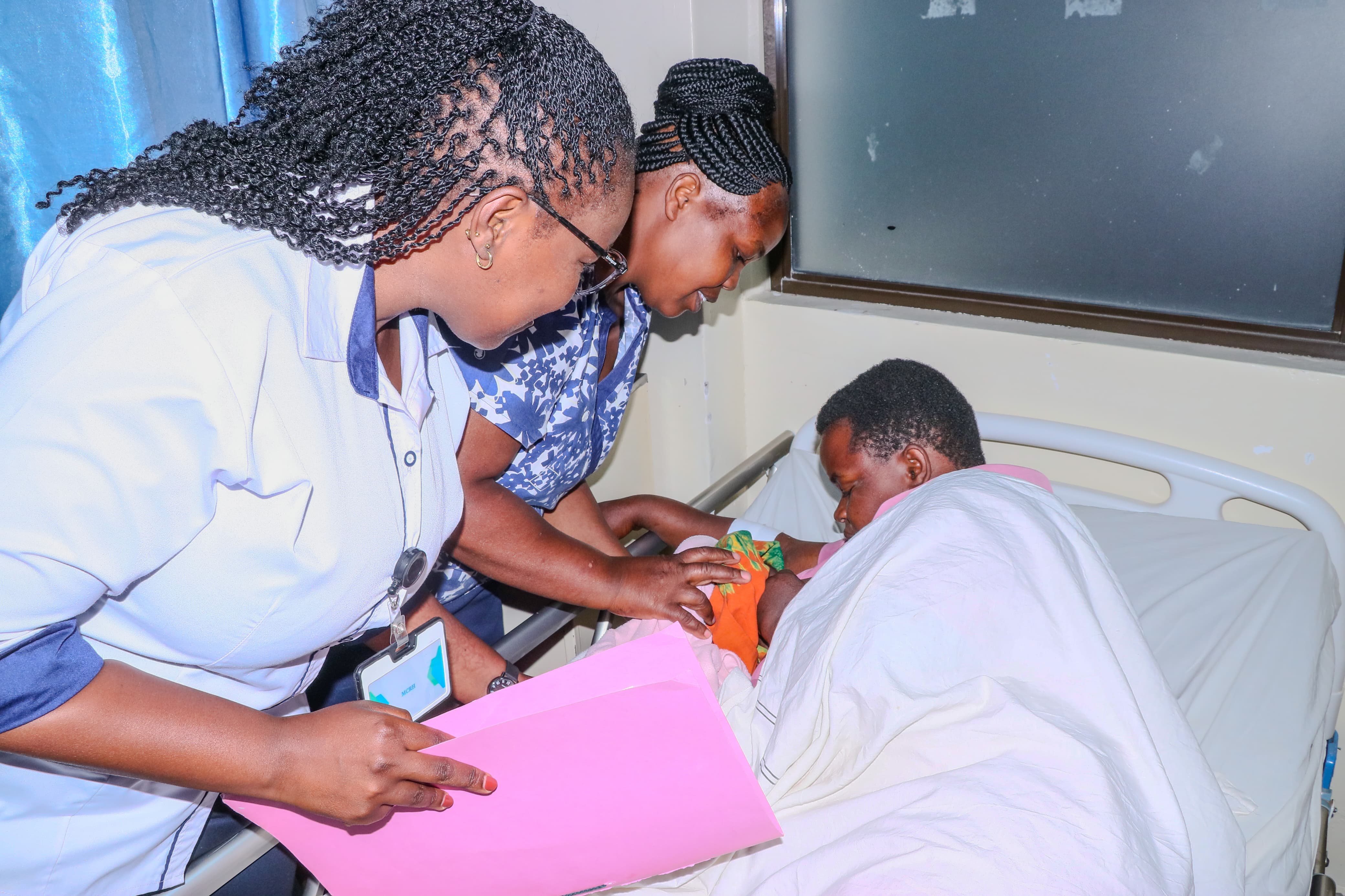 Faith Mumbe with her baby at Makueni Mother to Child Hospital